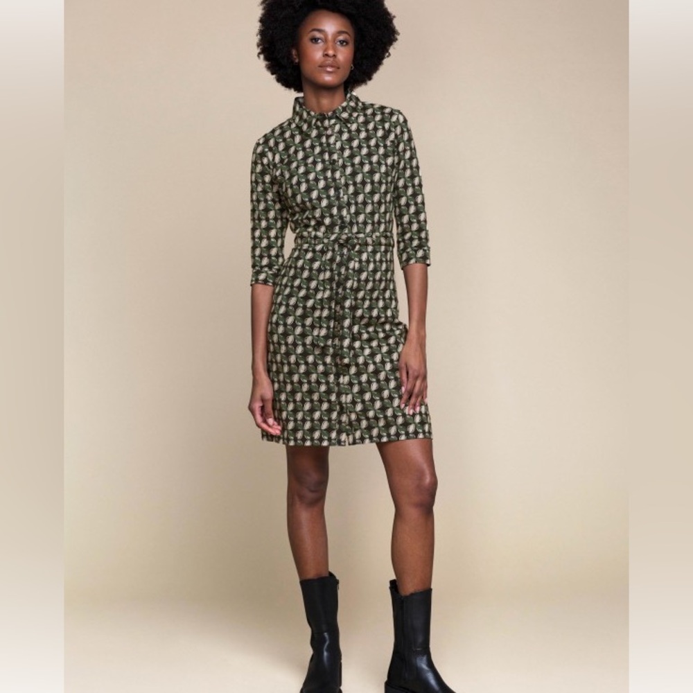 4 Funky Flavours Anthropologie patterned shirt dress sz L FITS Medium sz 8